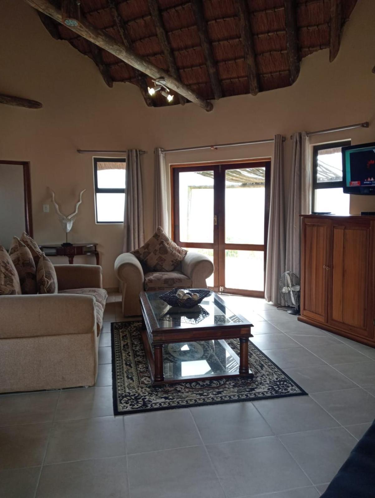 Phezulu Safari Park Villa Botha's Hill Exterior photo